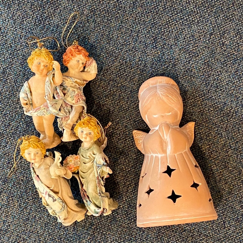 House of Lloyd Terra Cotta Praying Angel Tea Candle Holder & 4 Angel Ornaments